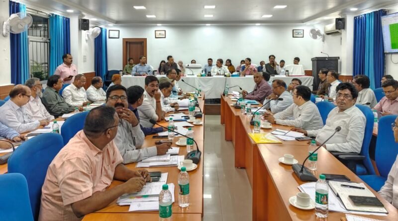 बिहार:राजस्व अधिकारियों का आंदोलन पड़ा नरम, Rtps सेवाएं बहाल; सरकार ने तीन दिन के अंदर काम पर लौटने कहा – Bihar Revenue Staff Strike: Minister Assures Action On Demands, Employees Told To Return To Work