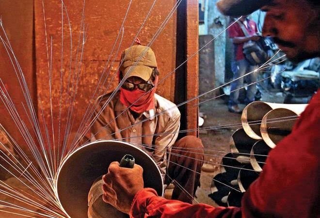 युवा उद्यमी का पहला कदम