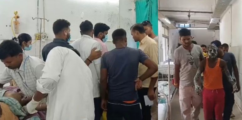 बिहार:मुजफ्फरपुर की फैक्टरी में वेल्डिंग के दौरान ब्लास्ट, मजदूर बुरी तरह झुलसा; प्लग लगाते दौरान घटी घटना – Muzaffarpur Bihar News :worker Severely Burned In Sudden Explosion While Working At Factory Admitted